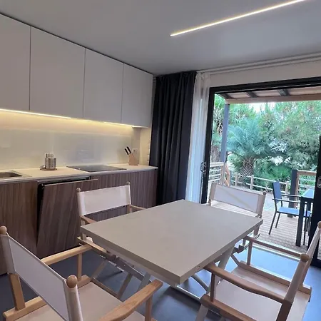 Camping Villaggio Dei Fiori 4*