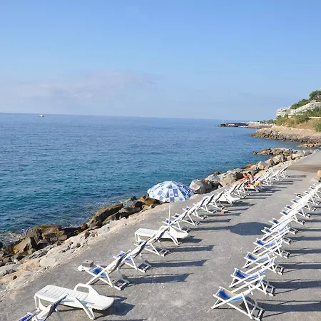 Kamp alanı Villaggio Dei Fiori 4*