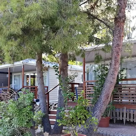 Villaggio Dei Fiori Camping