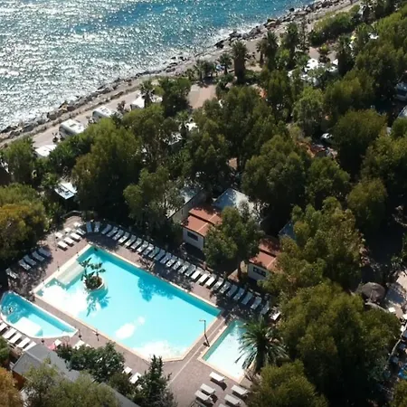 Villaggio Dei Fiori Campeggio 4*
