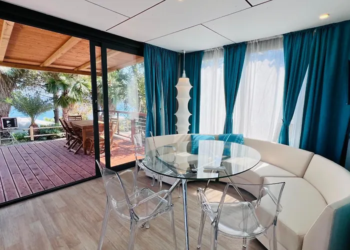 Villaggio Dei Fiori 4*