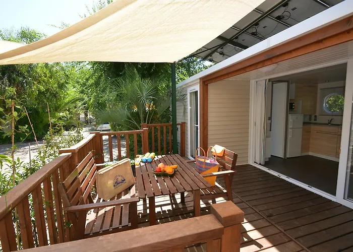 Κάμπινγκ Villaggio Dei Fiori Σαν Ρέμο